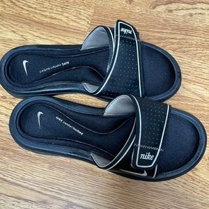 Nike Comfort Footbed Slides